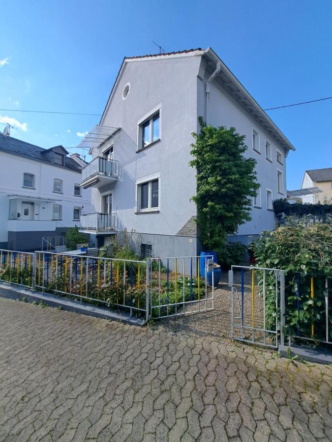 Ferienhaus Steigrhein Filsen Buitenkant foto