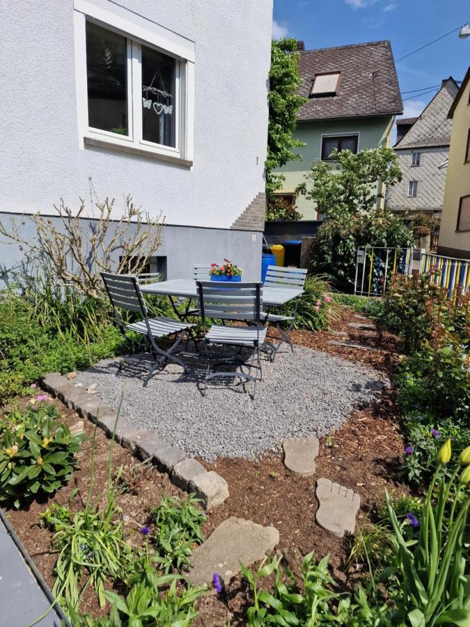 Ferienhaus Steigrhein Filsen Buitenkant foto